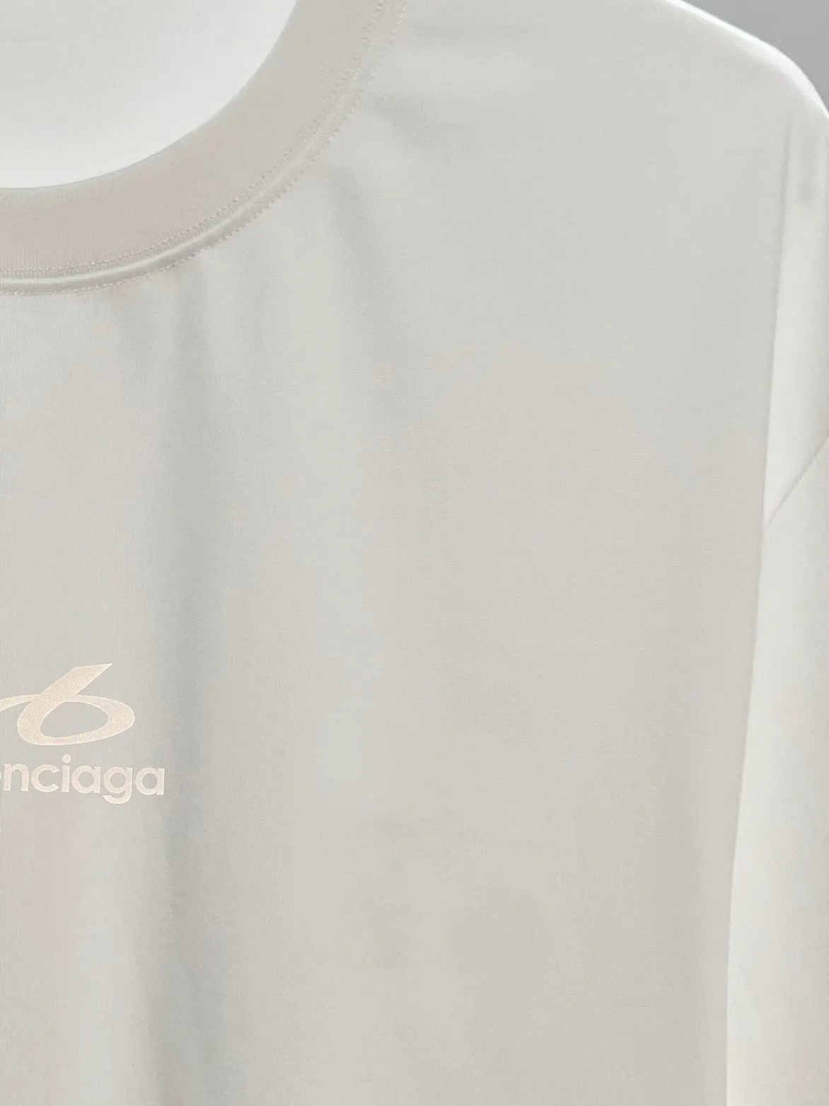 BALENCIAGA* Classic logo 🔥 T ✅ Quality ‼ ●320 ● ● 1：1 ● ●Size：XS S M L XL